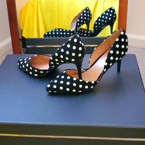 Lane Bryant, Sz 12W Vintage styled Blk/Wht approx 3in pumps.